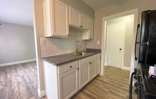 1 bed, 1 bath, 616 sqft, $895, Unit A101