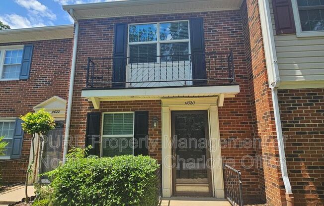 11020 HUNTER TRL LN