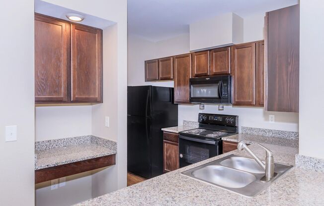 2 beds, 2 baths, 1,039 sqft, $1,616, Unit 1124