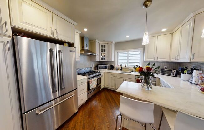 Gorgeous South Boston three bedroom townhouse