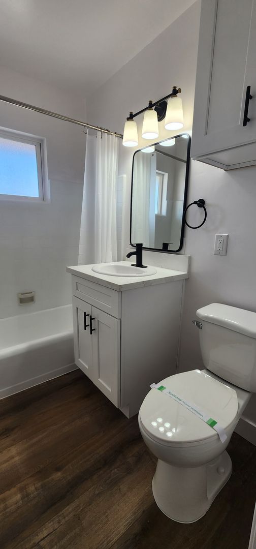 473 HUNT II A LLC