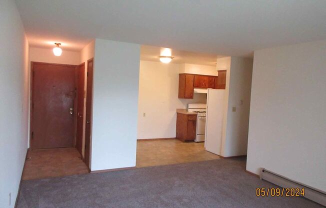 Available August 2025 Large 2 BD 1.5 Bath - Free heat, water, parking