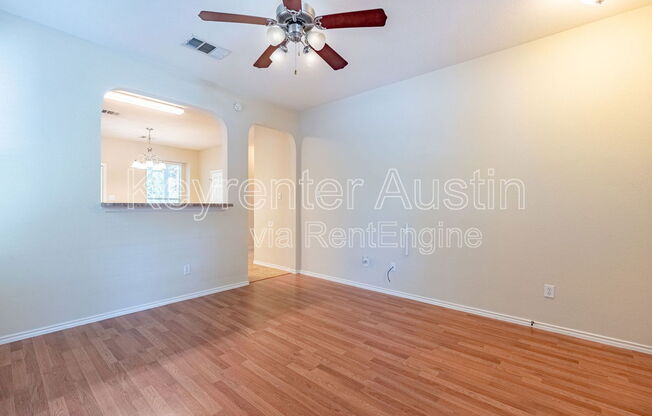1610 YOAKUM ST