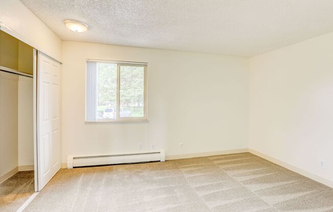 1 bed, 1 bath, 581 sqft, $1,300, Unit 126