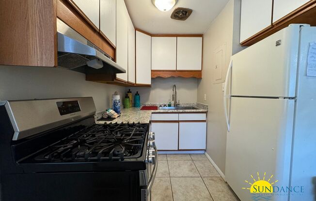 3 beds, 2 baths, $2,100