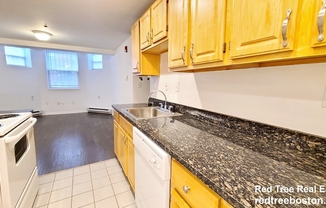 2 beds, 1 bath, 800 sqft, $3,800, Unit D