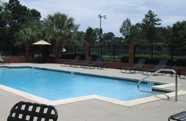 Wildwood Apartments Thomasville GA Pool