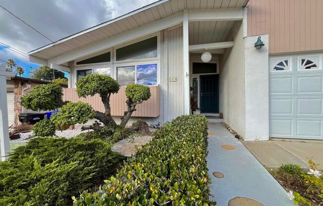 5418-5420 Baja Drive