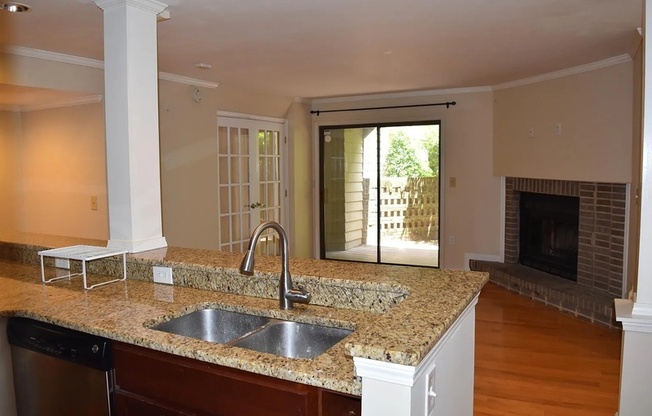 413 West 8th Street Unit P