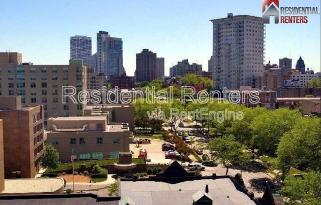 1707 N Prospect Avenue Unit 16B