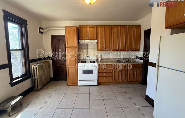 815 A E CTR ST