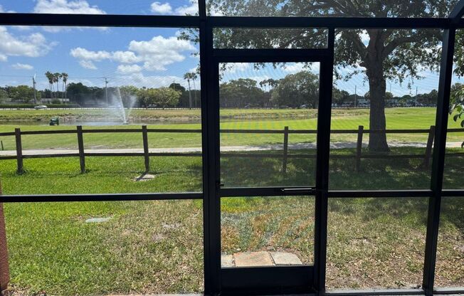 1641 FAIRWAY RD PEMBROKE PINES, FL 33026