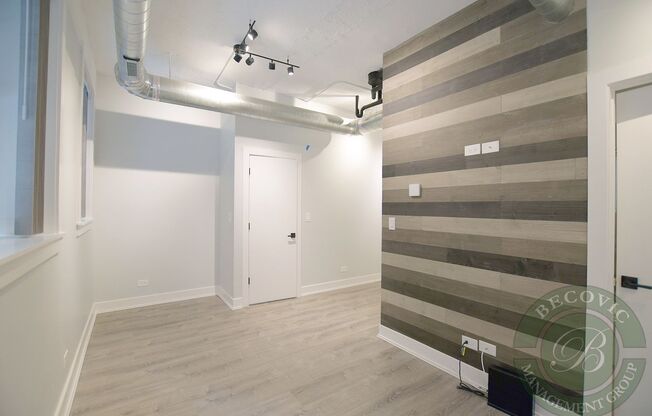 Studio, 1 bath, 280 sqft, $1,480, Unit 104