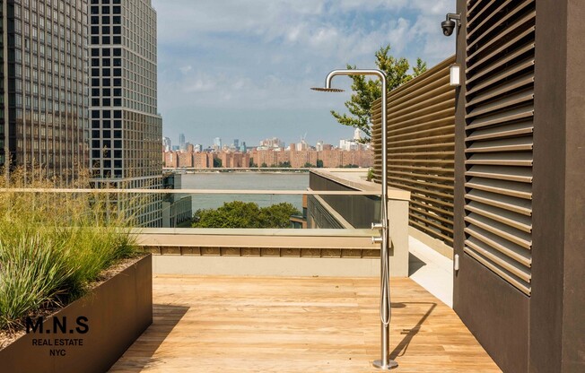 1 bed, 1 bath, $4,669, Unit 708