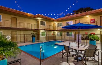 Palms Apartments