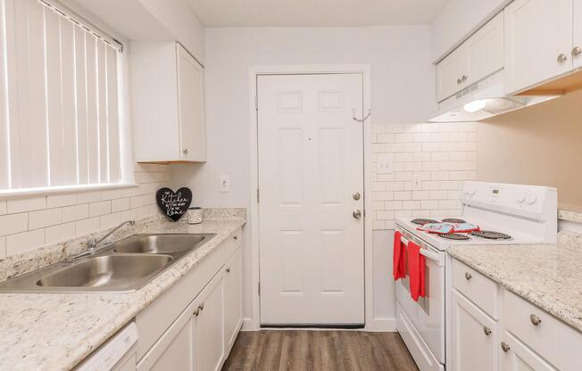 2 beds, 2 baths, 1,025 sqft, $1,289