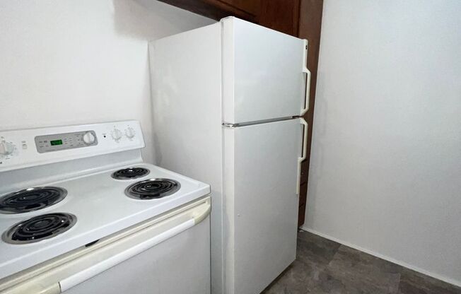 1 bed, 1 bath, $1,000, Unit 530 # 1