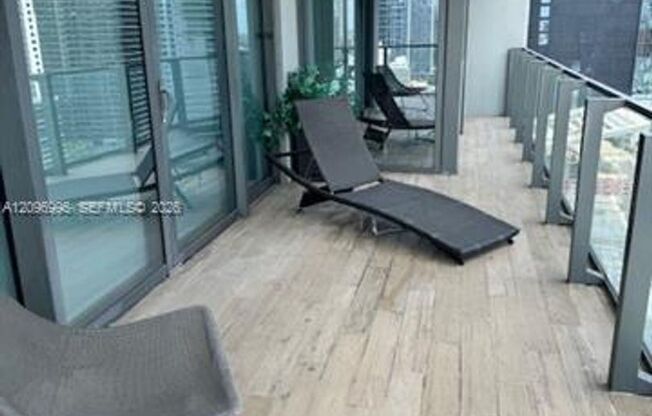 2 beds, 2.5 baths, $6,450, Unit # 2412