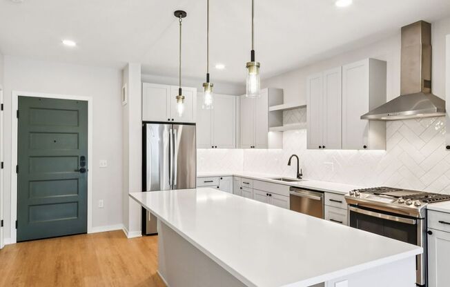 1 bed, 1 bath, 1,031 sqft, $3,345, Unit 101