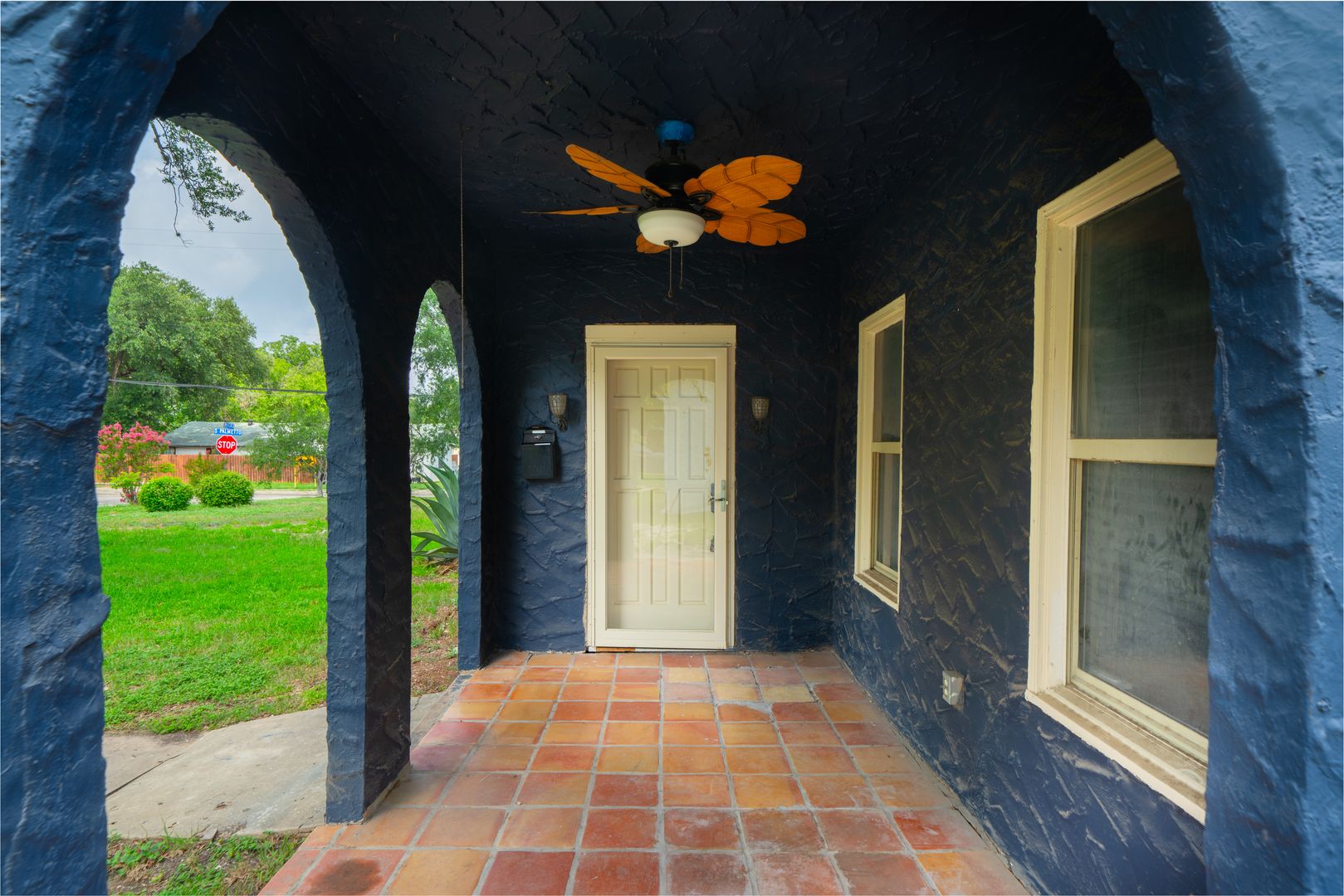 Charming Spanish Revival bungalow!