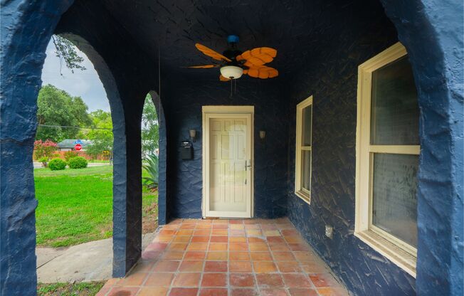 Charming Spanish Revival bungalow!