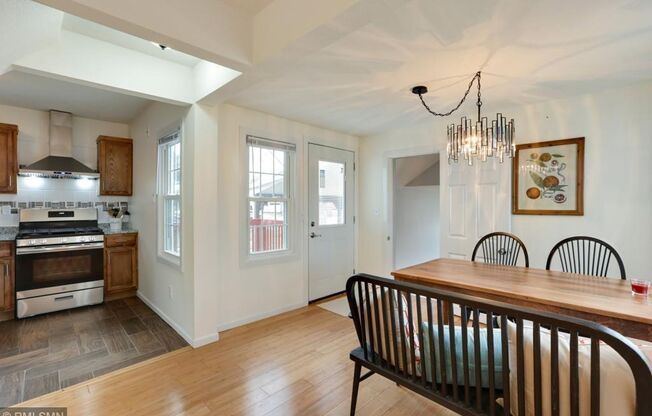 Perfect 4 bedroom count Home in Columbia Heights