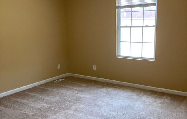 4 beds, 2 baths, 1,635 sqft, $1,500, Unit 3969 South Cramer Circle