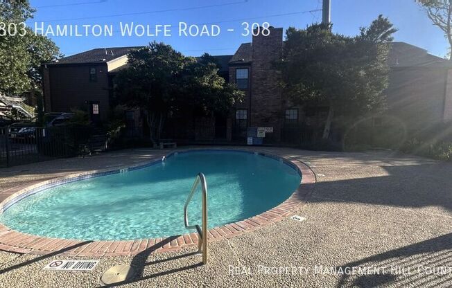 4803 Hamilton Wolfe Rd