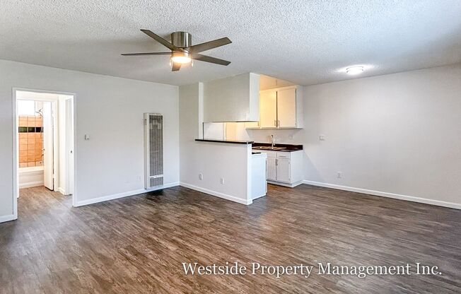 1 bed, 1 bath, $2,395, Unit 25