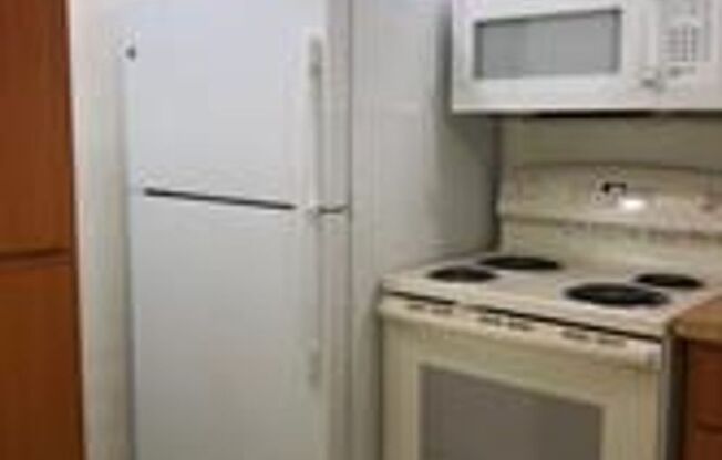 2 beds, 2 baths, $1,600