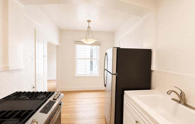 2656 VAN NESS AVE