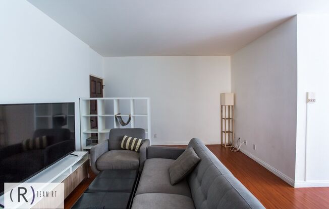 2 beds, 2 baths, $2,980