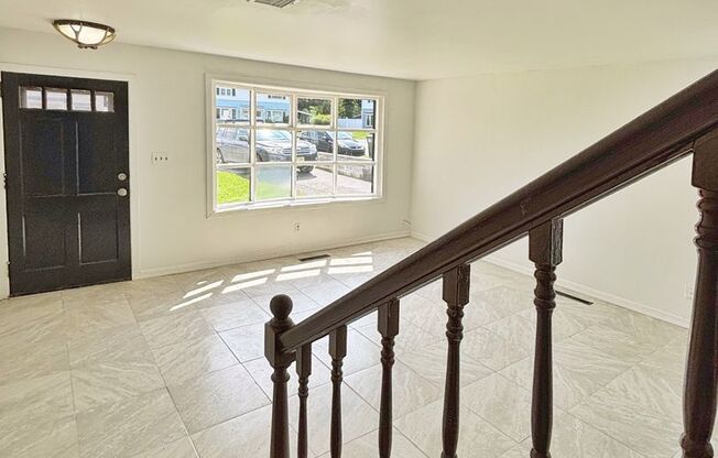 Charming 3-Bedroom Home in Quiet Cul-de-Sac – Great Bethlehem Location!