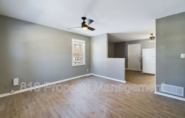 7911 E 51 ST