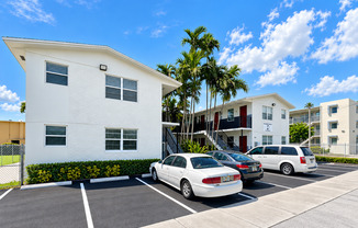 1246 NW 58 TER