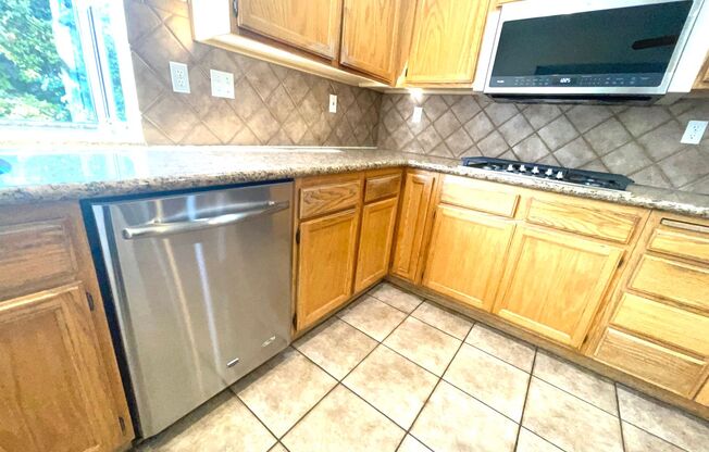 Summerlin! Fantastic Family Home!