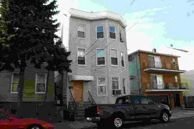 61 BEACON AVE