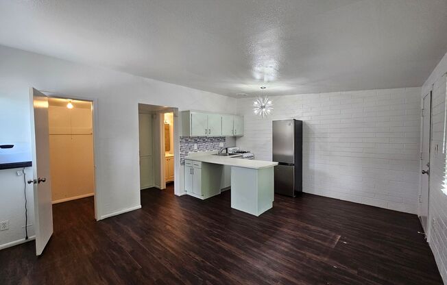 1032 S. Mariana St.