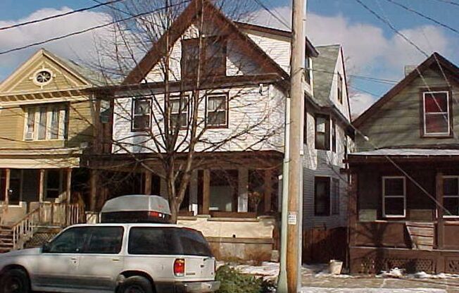 11 North Franklin Street