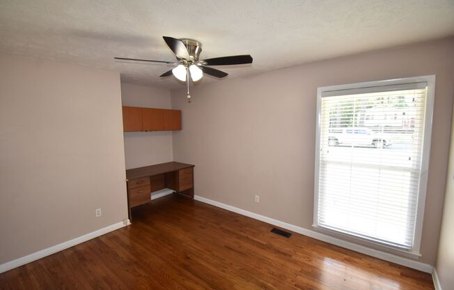 3 beds, 2 baths, $1,495