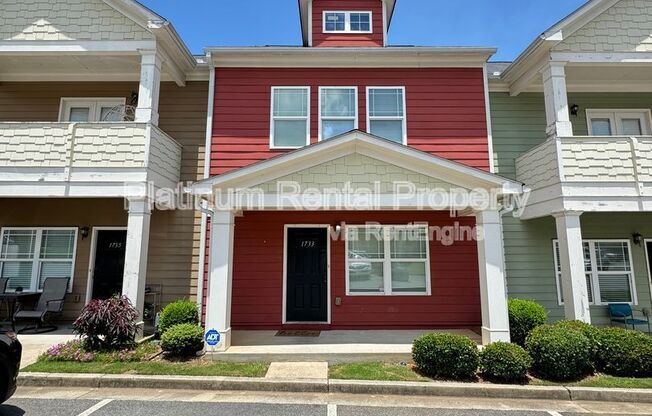 1733 BROOKSIDE LAY CIR