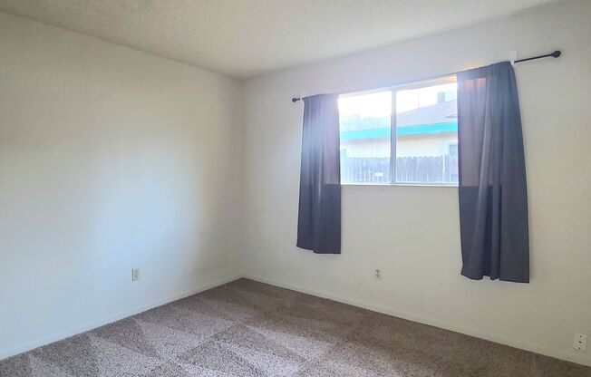 2 beds, 2 baths, $2,095, Unit 2306 IMRAN DR