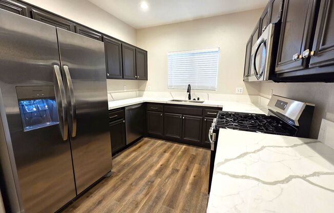 2 beds, 2 baths, $1,650, Unit # 2124