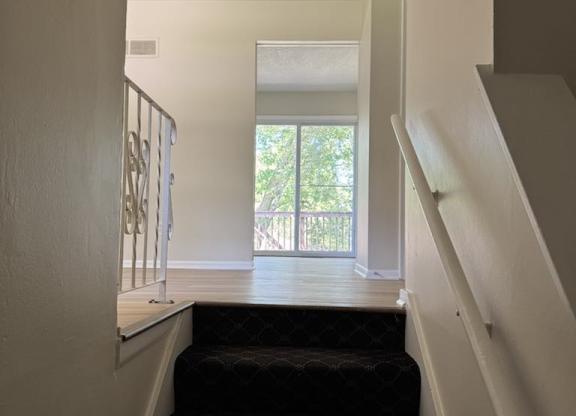 4942 STRONG AVE