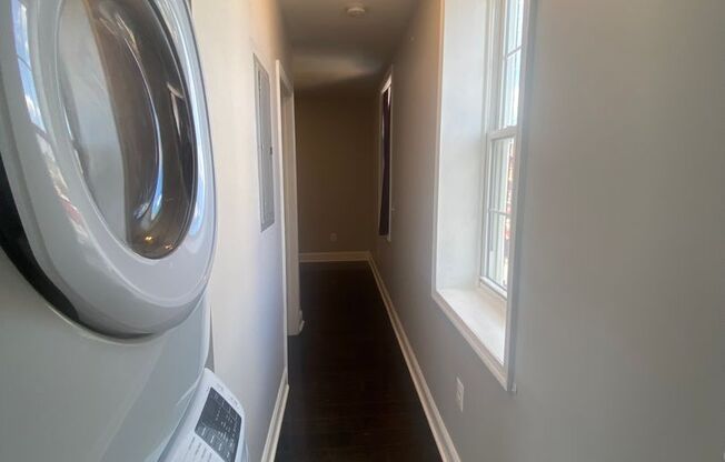 1 bed, 1 bath, 700 sqft, $1,495, Unit 1416-3R