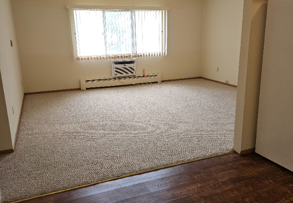 11205 W BLUEMOUND RD