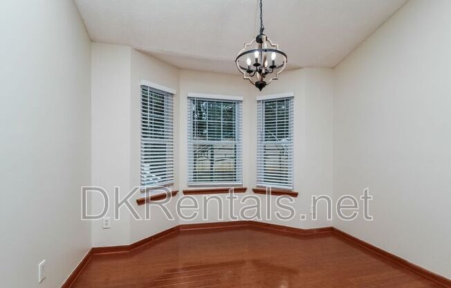 3815 LANDGRAF CV