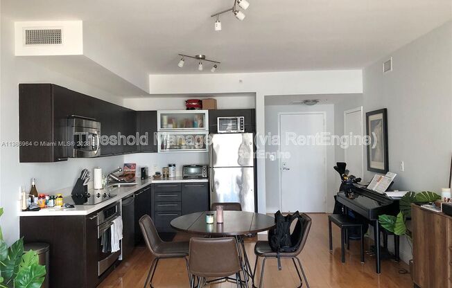 1 bed, 1.5 baths, 846 sqft, $3,000, Unit 2014