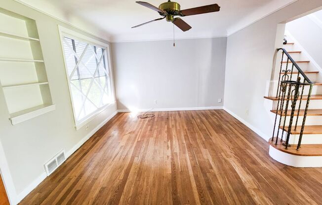 3 beds, 1 bath, $1,500