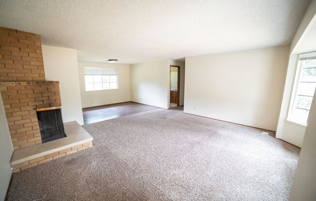 Three Bedroom Ranch in Can't Beat West Linn Location